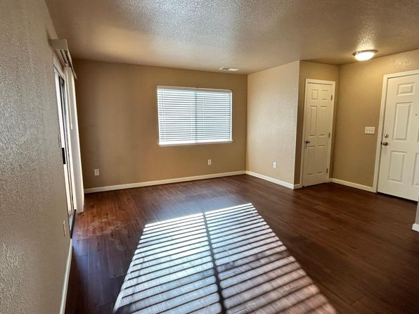 440 Cherry Ln APT G