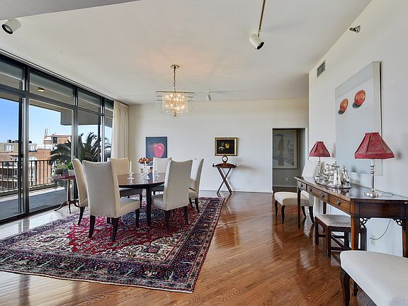 4th image of 123 Walnut St APT 1004