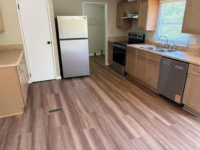 1067 Arch Cook Rd — Photo 4
