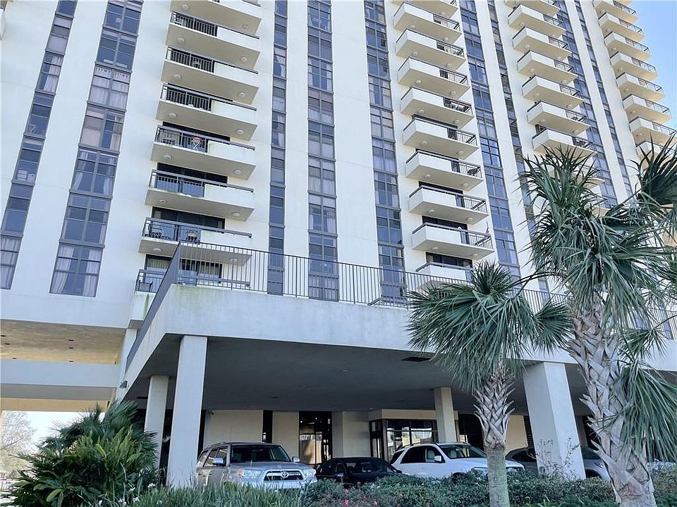 1st image of 300 Lake Marina Dr #6C