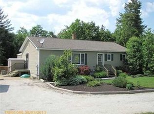 102 Maple Ln, Hebron, ME 04238