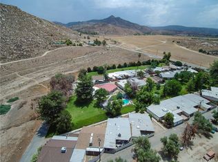 620 Gibbel Rd, Hemet, CA 92543