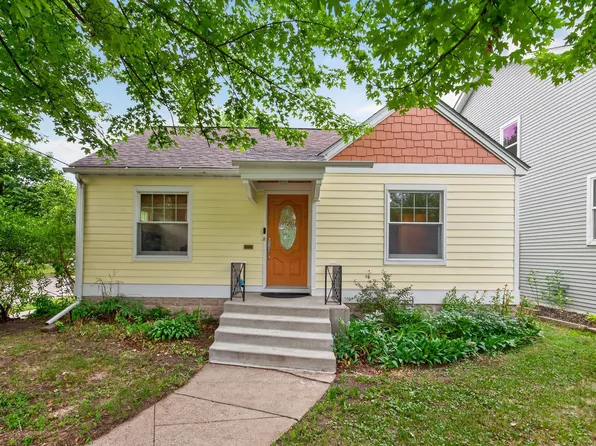 3901 Quail Ave N, Robbinsdale, MN 55422