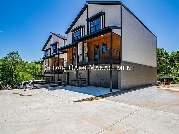3rd image of 118 E Mountain St #118