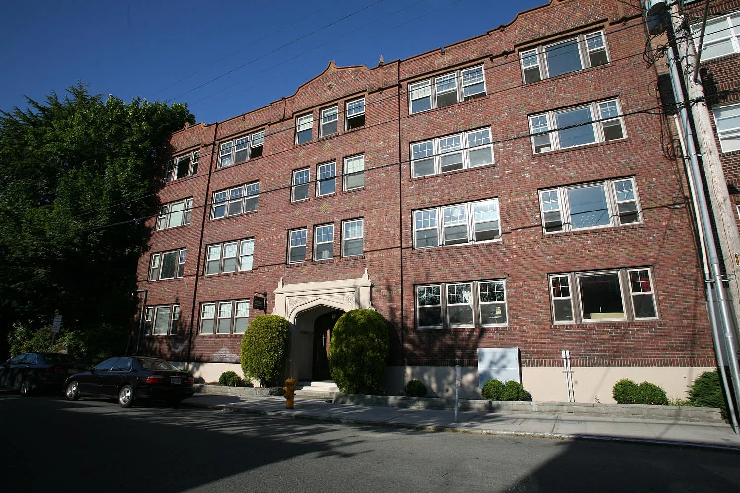 The Blackstone Apartments — Photo 1