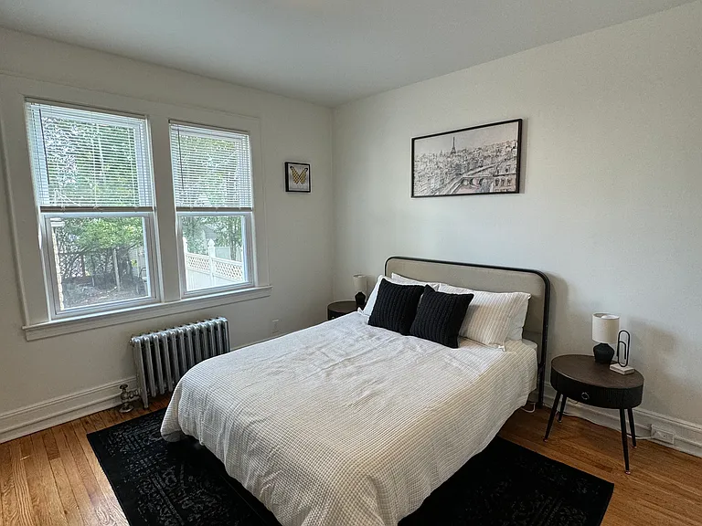 130 N Spring St #1R — Photo 18