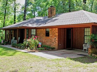 688 Moss Point Rd, Heflin, LA 71039