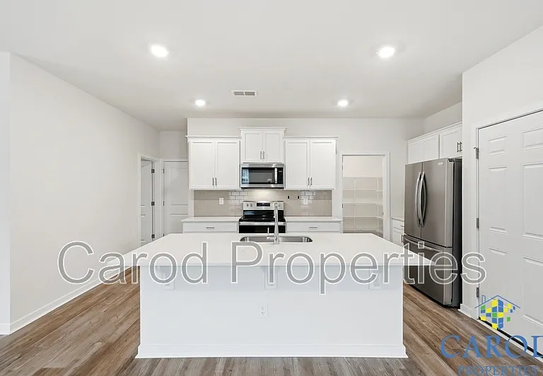 231 Brinkley Dr — Photo 8