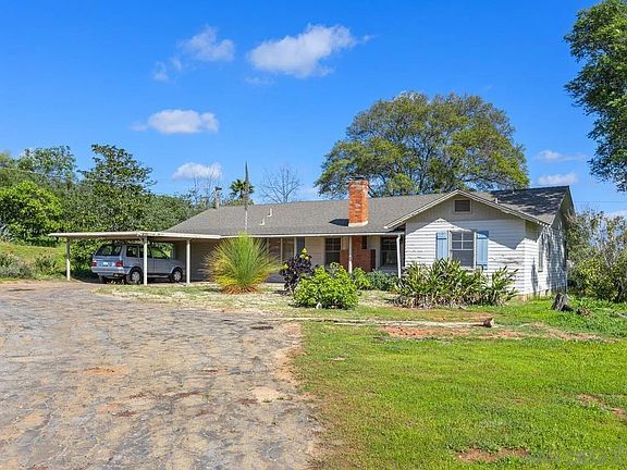 3rd image of 1890 Calmin Dr