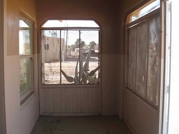 4th image of 29147 Arrowhead Ave