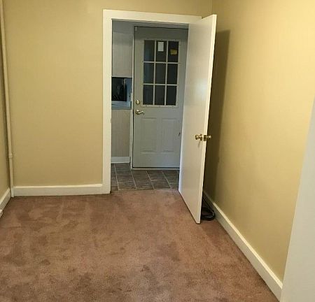 2nd image of 236 Snyder St Floor 2