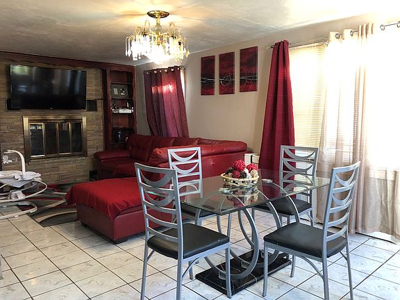 3rd image of 2815 Eshcol Ave