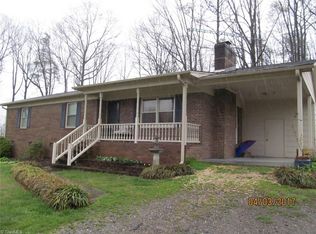 172 Emerson Rd, Dobson, NC 27017