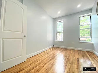 Rented by ZealEstate Group Inc