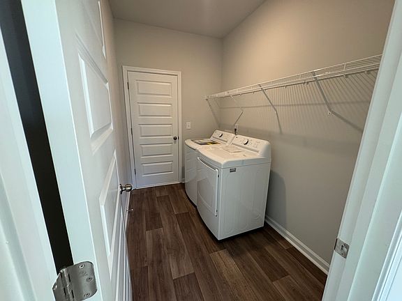 Brand new washer and dryer in large laundry/mud room