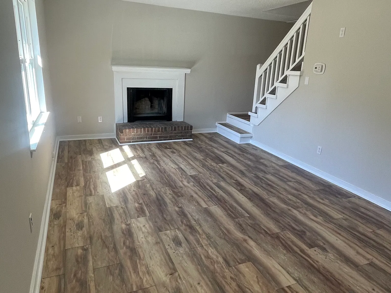 3 bed, 1.5 bath, 1200 sqft, $1,495 — Photo 3