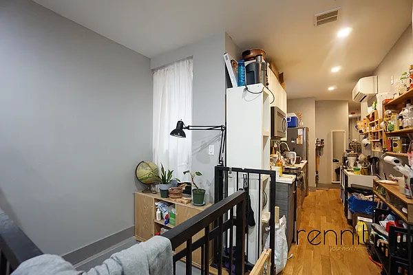 Rented by Rennit Inc. | media 39