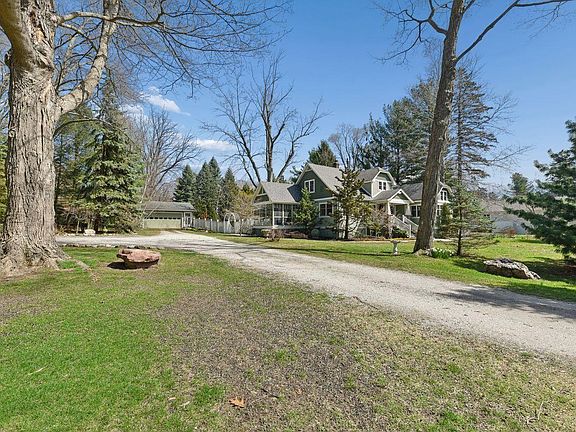 5th image of 10297 Smith Rd