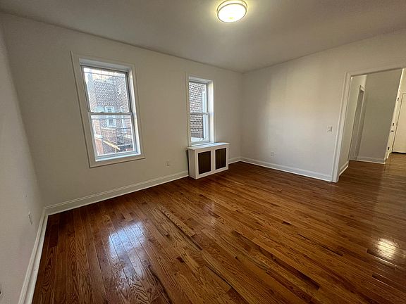 4th image of 11 Gifford Ave #55E
