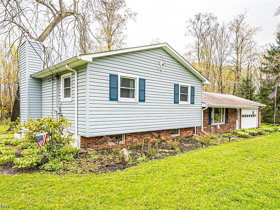 15057 Crestwood Dr, Middlefield, OH 44062 Zillow