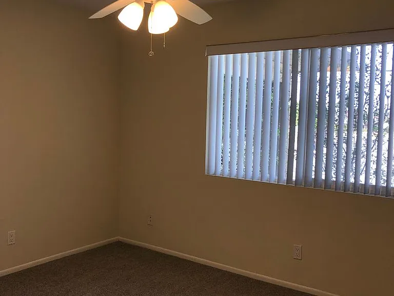 8362 Atlanta Ave — Photo 16