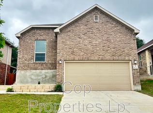 8033 San Mirienda, Boerne, TX 78015