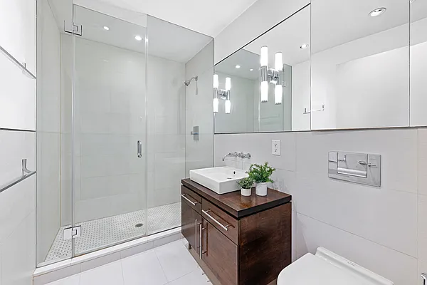 Sold by Keller Williams NYC | media 8