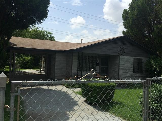 1st image of 1320 Jefferis Ave