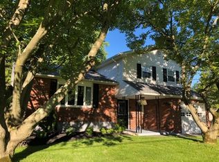 80 Fairlawn Dr, Latham, NY 12110