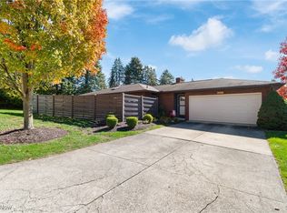 1762 Pine Cove Dr, Wooster, OH 44691