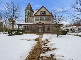 340 Oak St, Springfield, MA 01151