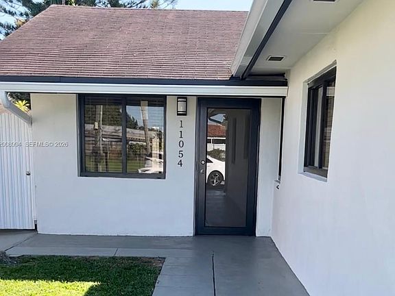 5th image of 11050 SW 5th St