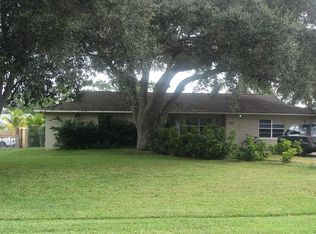 571 NW Monica St, Pt Saint Lucie, FL 34953