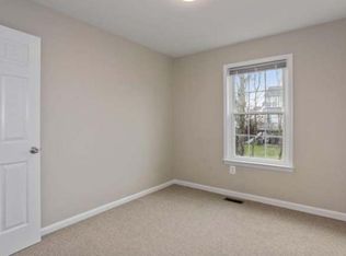 2835 Bowes Ln, Woodbridge, VA 22193