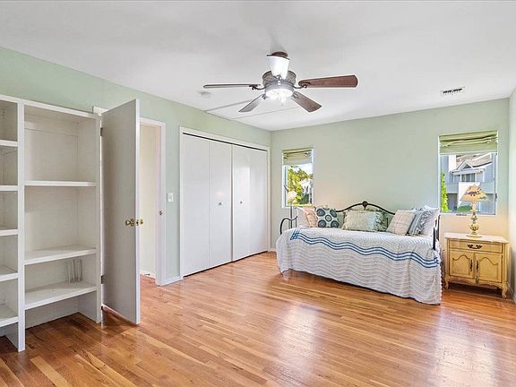 4th image of 34 Montauk Hwy #5