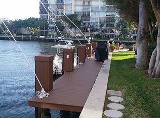 777 S Federal Hwy APT E211, Pompano Beach, FL 33062