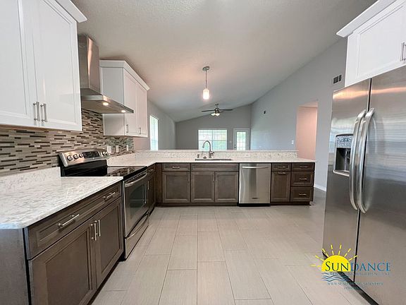 4th image of 710 Marsh Harbor Dr