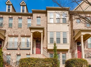 1004 E Paces Chase NE, Atlanta, GA 30326