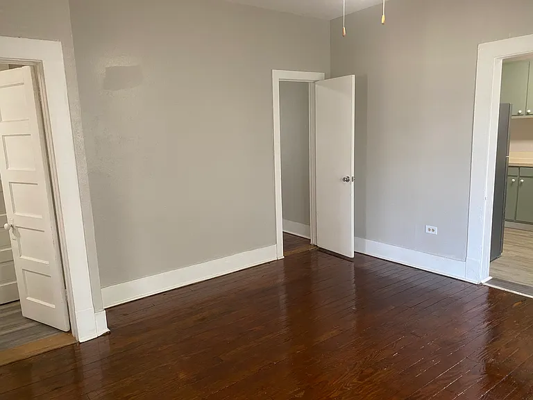 119 N Avenue D — Photo 18