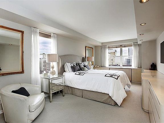 5th image of 363 E 76th St #17