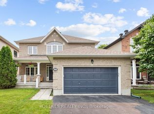 30 Cedar Valley Dr, Ottawa, ON K2M3A1