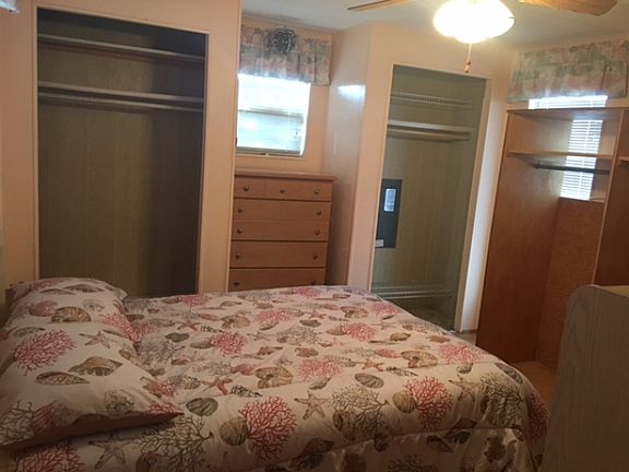4th image of 453 Trinidad Ln
