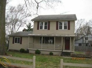 21853 Rockwell St, Farmington Hills, MI 48336