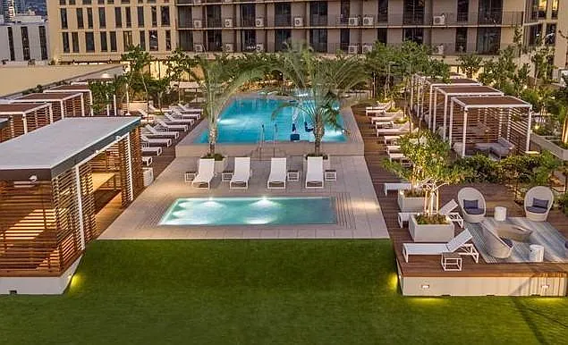 987 Queen St #3807 — Photo 11