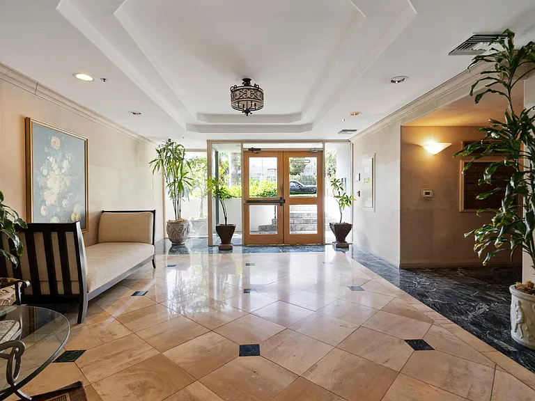 11690 Montana Ave #208 — Photo 2