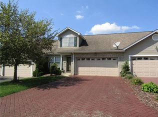 3036 Ironwood Cir #106, Jeannette, PA 15644