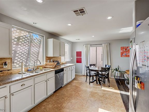 2nd image of 8577 Blowing Pines Dr