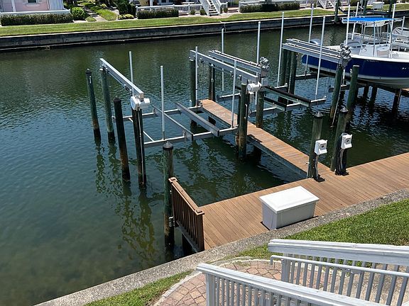 3rd image of 4927 Cobia Dr SE #165SS