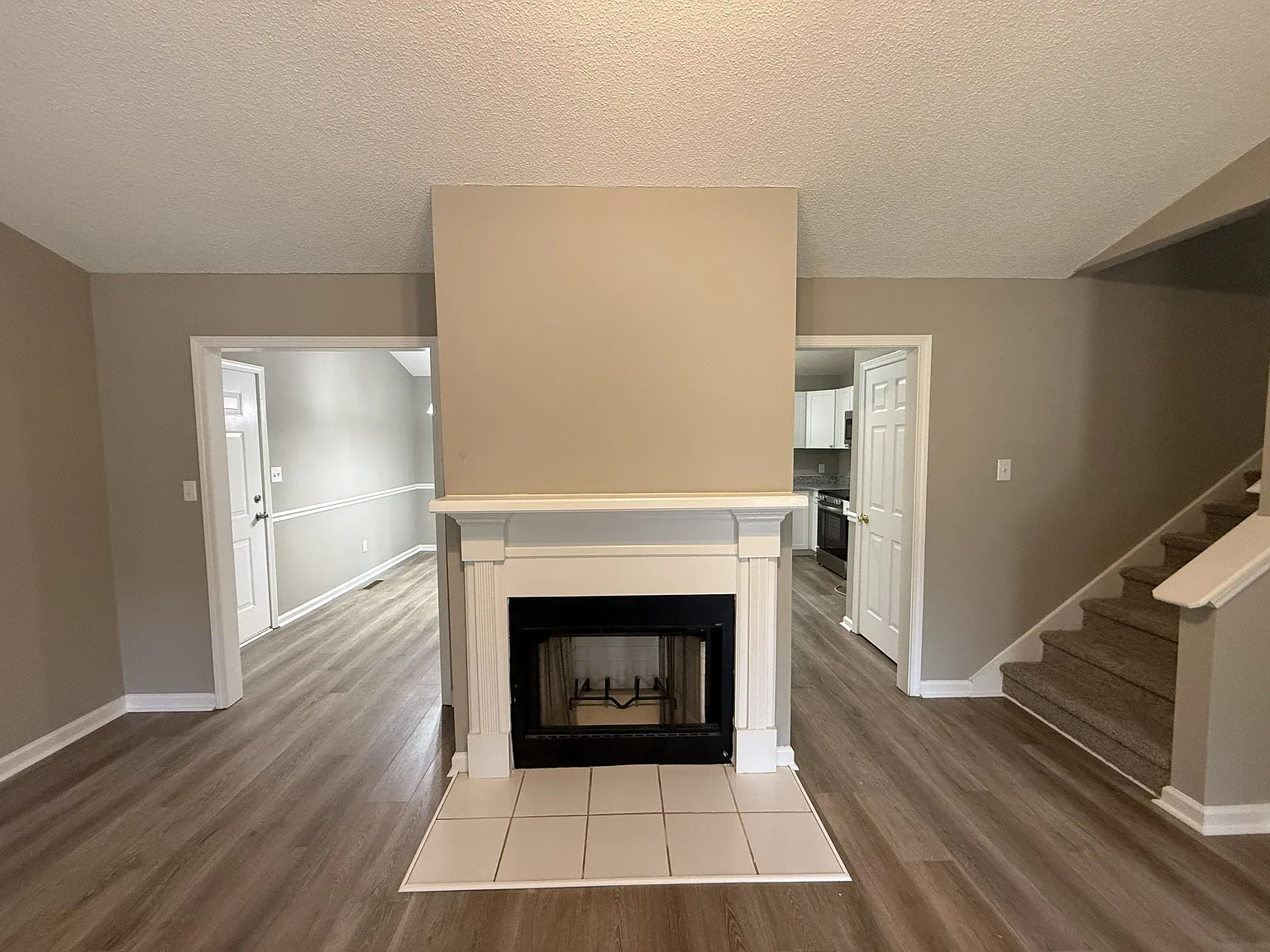 106 Pheasant Run - 1 — Photo 3