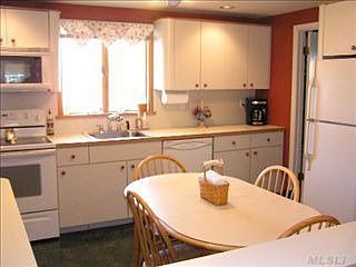 1st image of 18 Meyer Ln